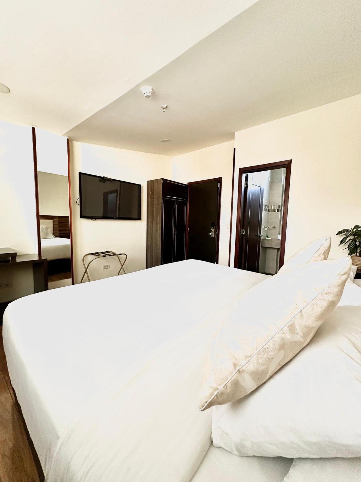 Hotel Sheridan Bogotá Zewnętrze zdjęcie