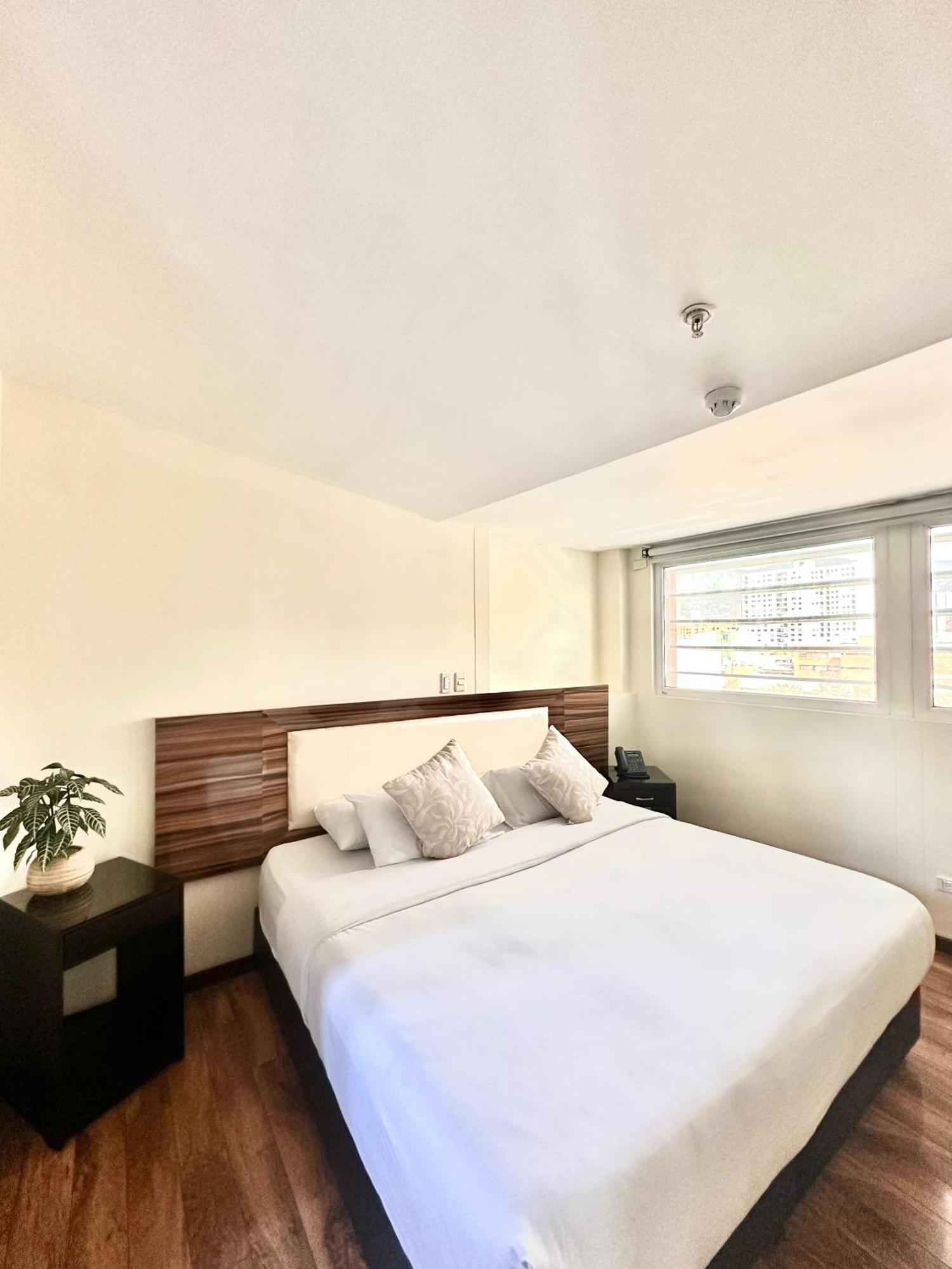 Hotel Sheridan Bogotá Zewnętrze zdjęcie