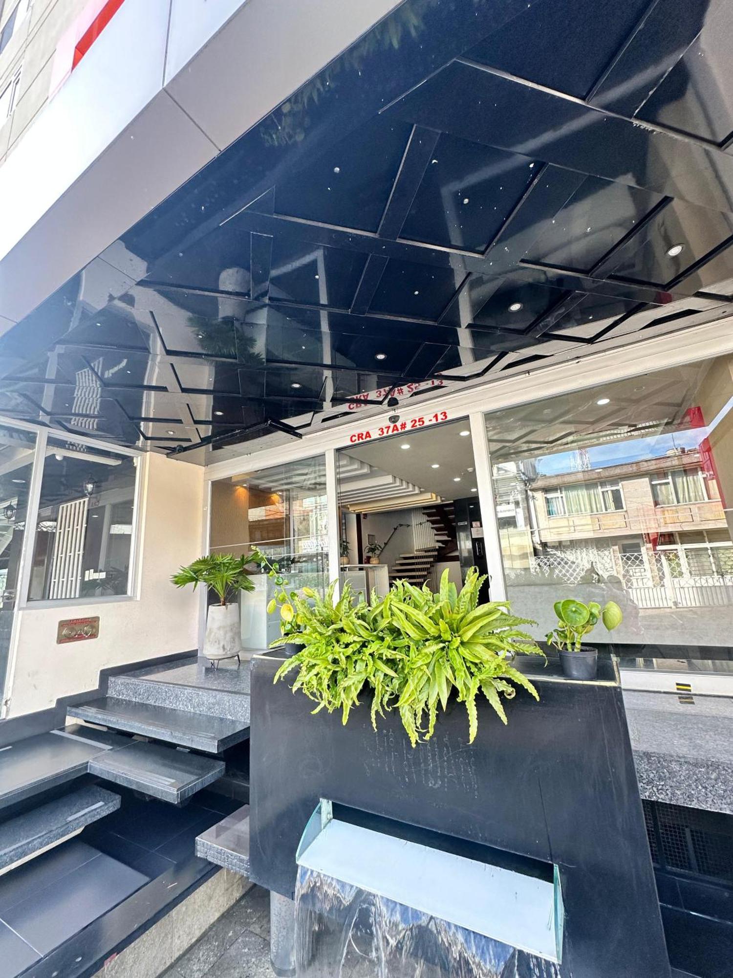 Hotel Sheridan Bogotá Zewnętrze zdjęcie